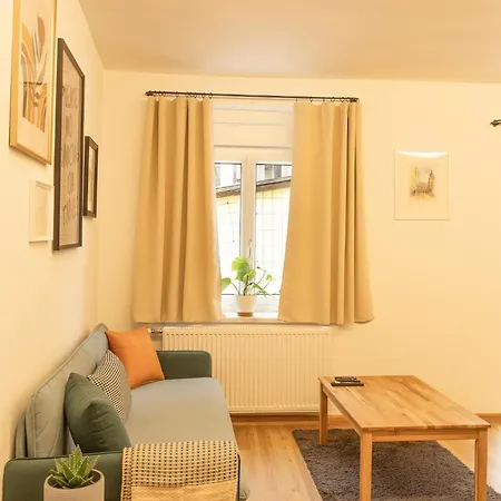 Geidorf Residenz - Serviced & Parking Daire Graz